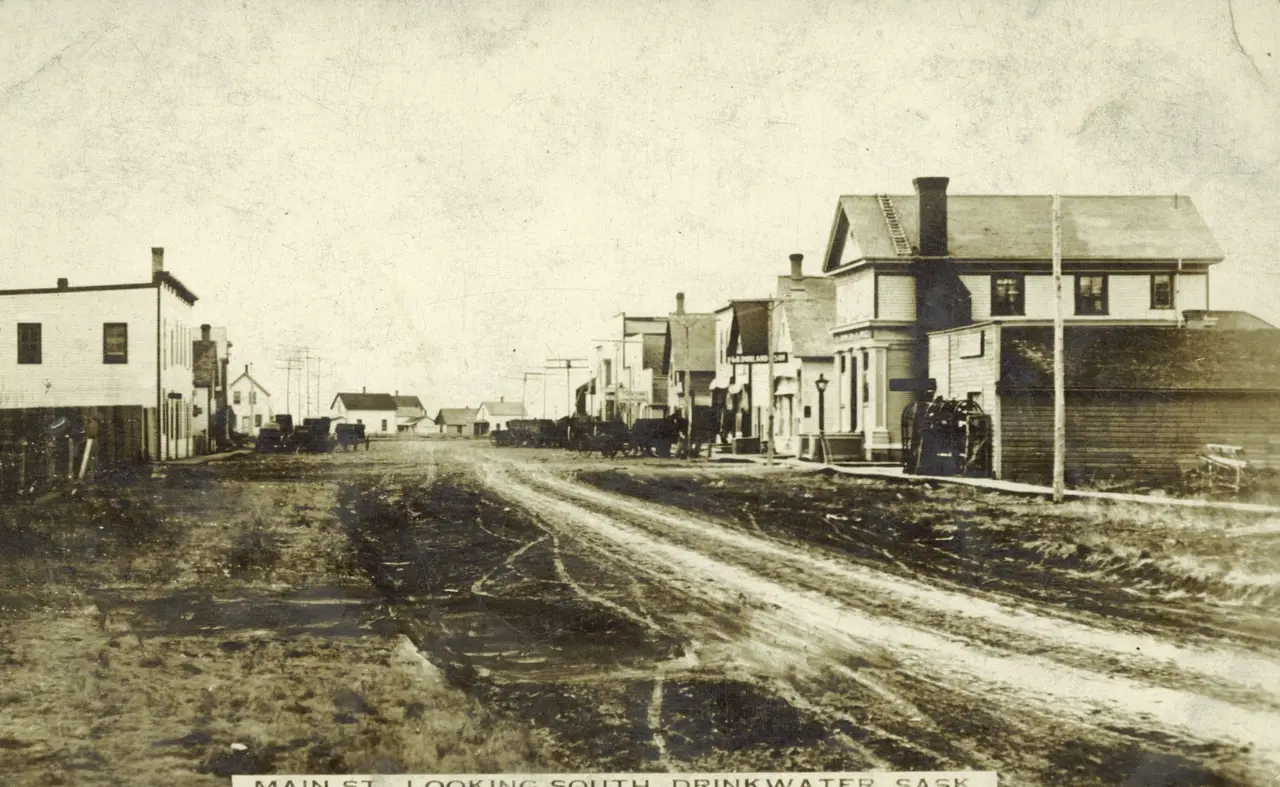 Main Street looking south, about 1908