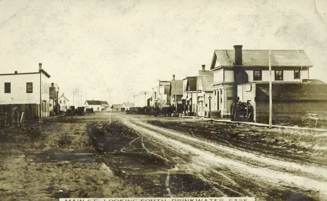 Main Street looking south